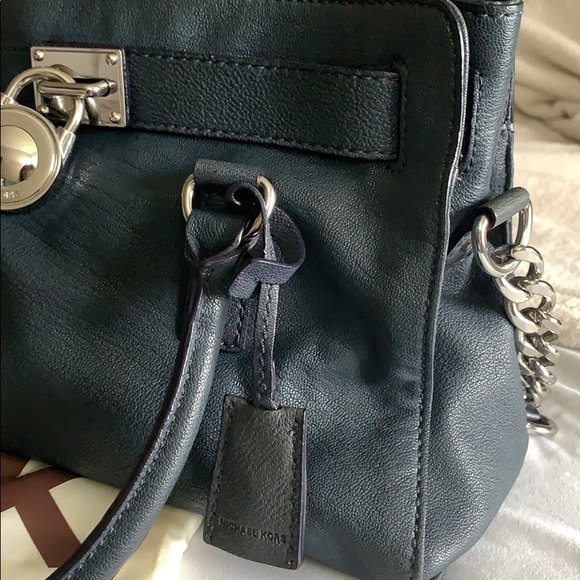 ❗️SOLD MIchael Kors Hamilton Saffiano Satchel - Picture 5 of 8